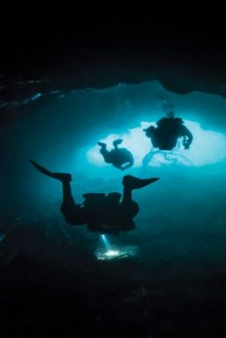 TDI Cavern Diver Course